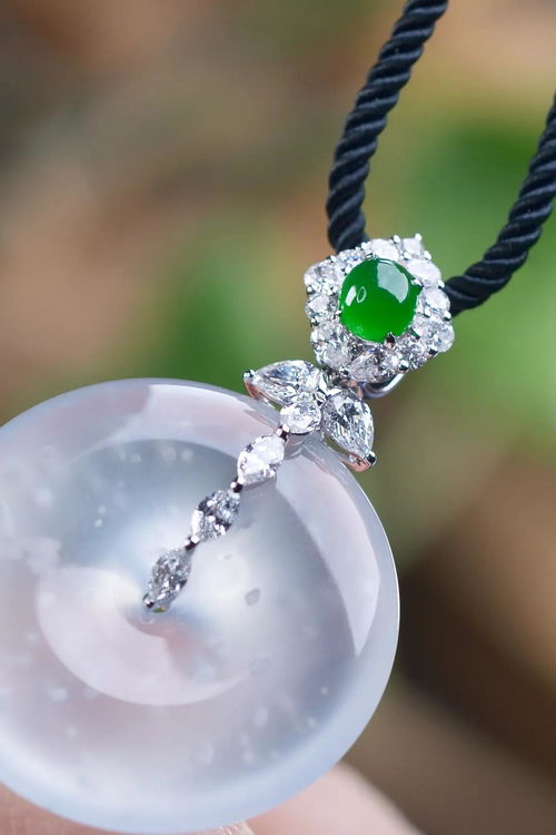 化妝品 珠寶的無形殺手？保養誤區與正確方法