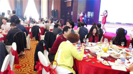 北京婚禮慶典演出公司——找飛月，開啟您獨一無二的慶典盛宴